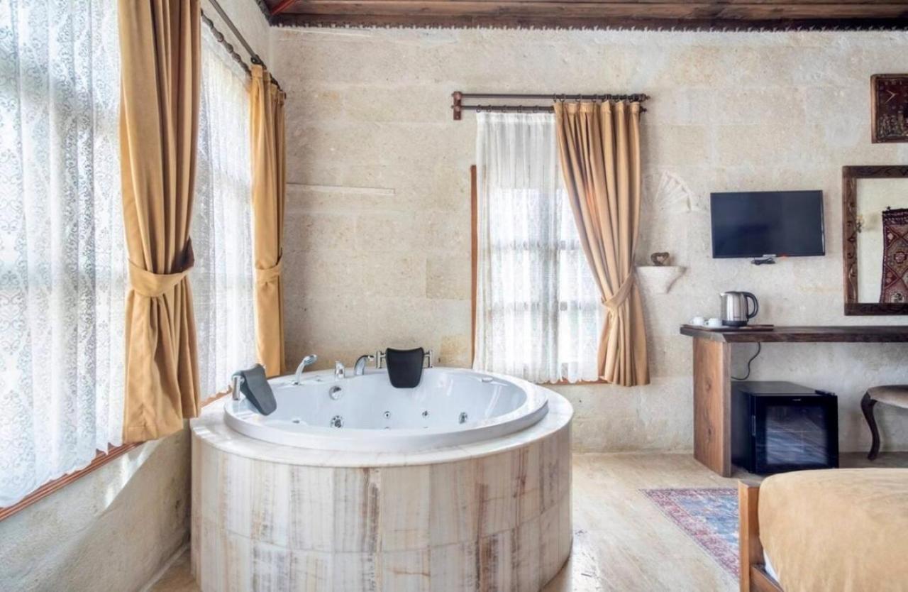 Uzay Cave Suite Hotel Ürgüp Kültér fotó