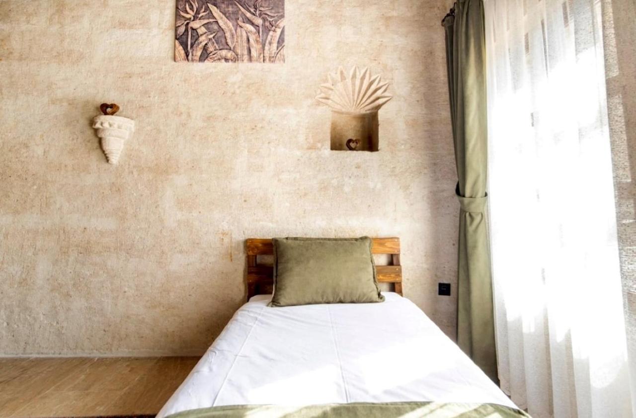 Uzay Cave Suite Hotel Ürgüp Kültér fotó